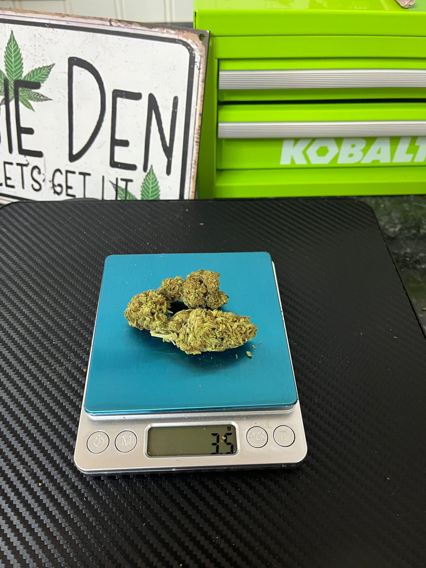 Sour Diesel Sativa
