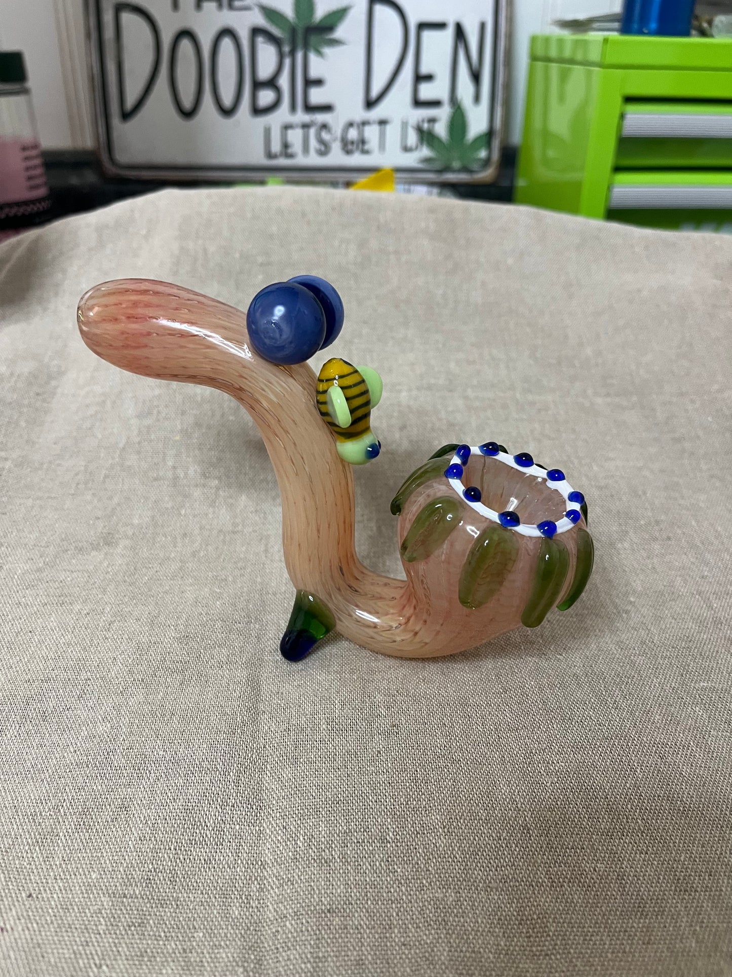 5" Color Changing Raked Glass Bee Sherlock Pipe