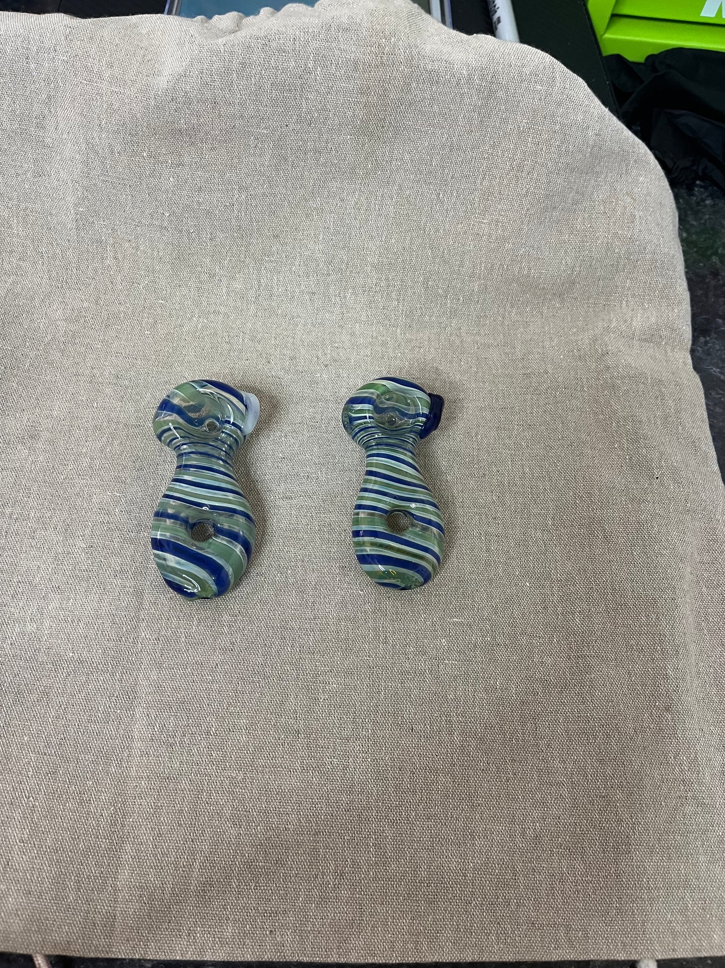 3" Reverse Spiral Striped Color Changing Donut Hole Pipe